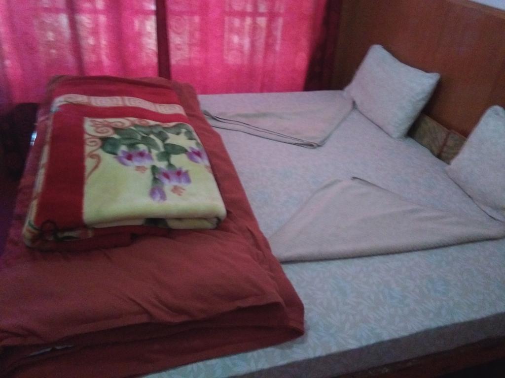 Galaxy Guest House Hundar ภายนอก รูปภาพ