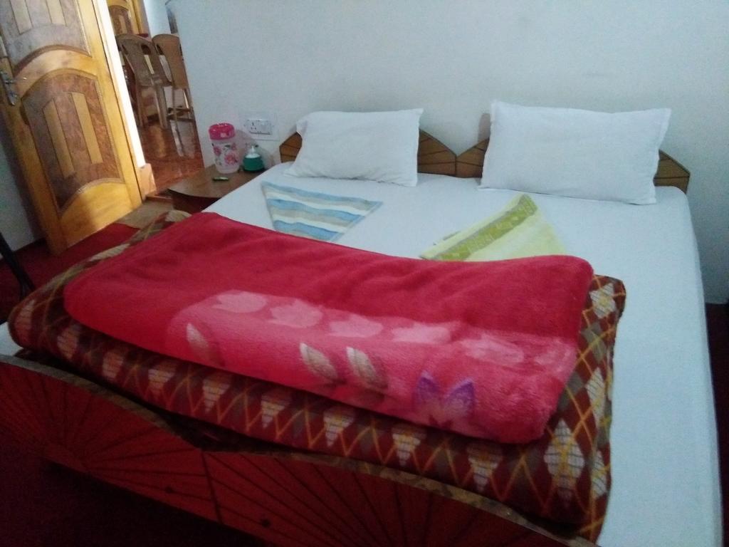 Galaxy Guest House Hundar ภายนอก รูปภาพ